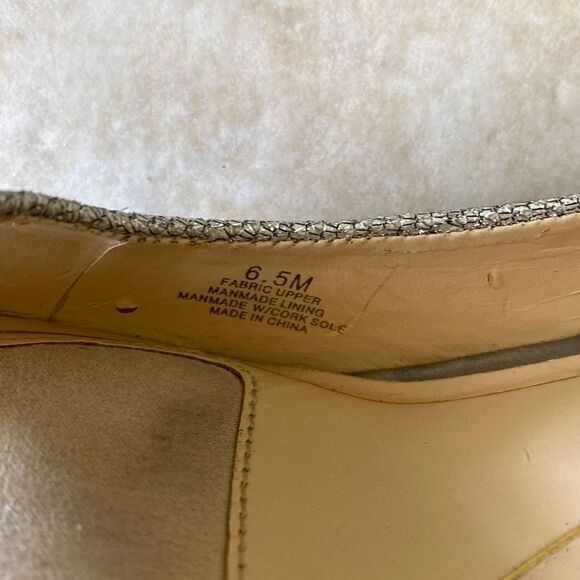 Alex Marie Silver Platform Shoes, Size 6.5M - Picture 6 of 10